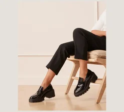 Stuart Weitzman The SW Extended Sizes Collection|Flats & Loafers-CHANGE LOCATION Patent leather/Black