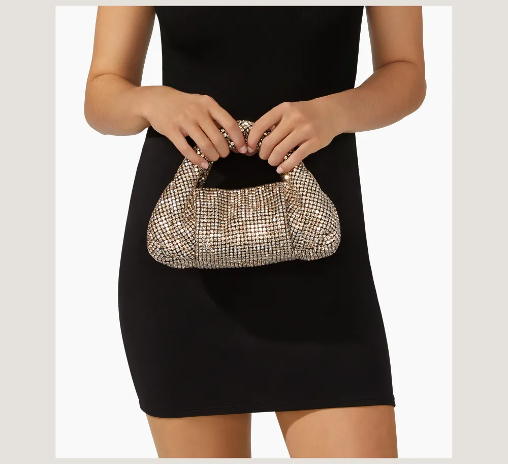 Stuart Weitzman The Occasion Edit|HANDBAGS-CHANGE LOCATION Denim